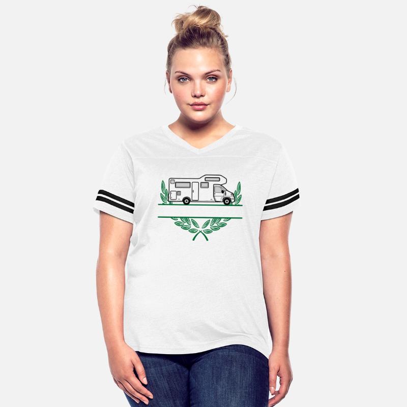 Camper in Wreath – Add Destination or Travel Quote